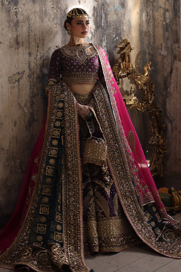 Malika Jaan Pakistani Mehndi Lehenga choli